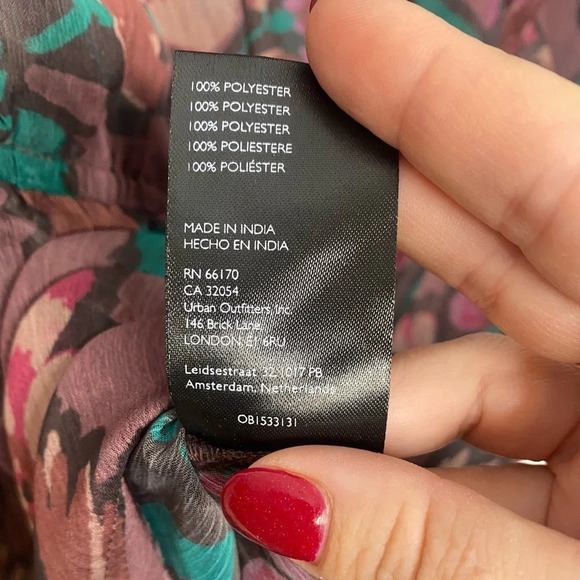 FREE PEOPLE Floral Raw Hem Wrap Top with Ruched Back Detail Size Small - Picture 7 of 8